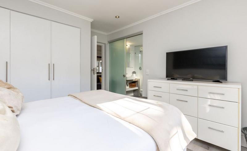 6 Bedroom Property for Sale in Camps Bay Western Cape